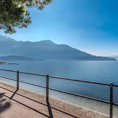 Lavarello By Interhome Appartement Domaso