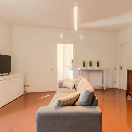 Lavarello By Interhome *