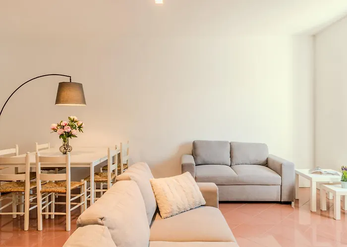 Lavarello By Interhome Lejlighed Domaso