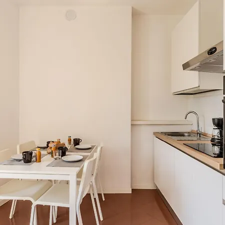 Lejlighed Lavarello By Interhome