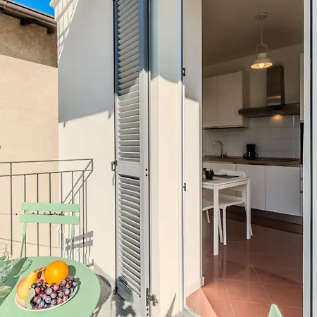 Lejlighed Lavarello By Interhome *